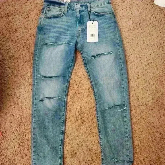 Levi Strauss 512 slim taper flex womens stretch distressed jeans size 33x32 NWT - Picture 1 of 15